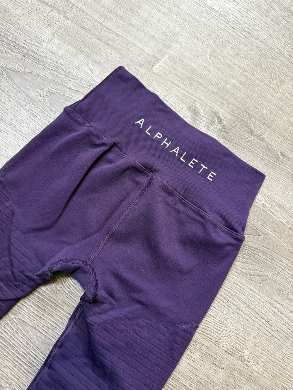 •ALPHALETE• LEGGINGS - Picture 6 of 6